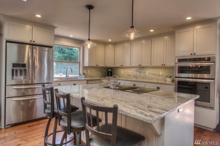 Property Photo:  1521 SW 306th Street  WA 98023 