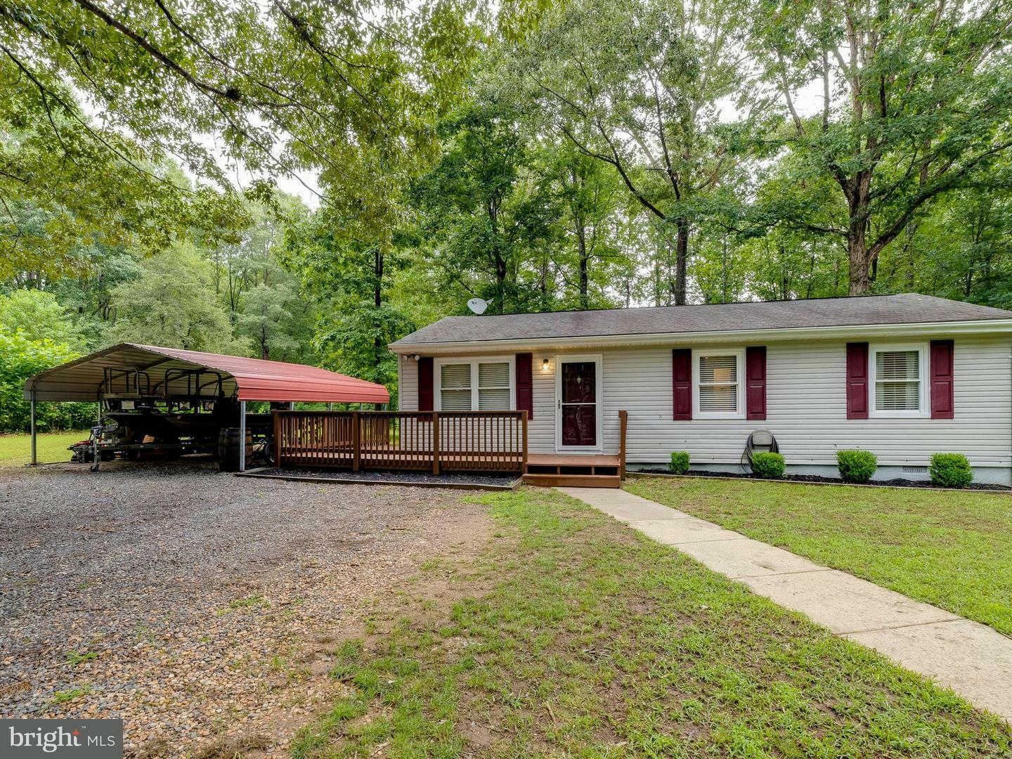 Property Photo:  5843 Stanfield Road  VA 22551 