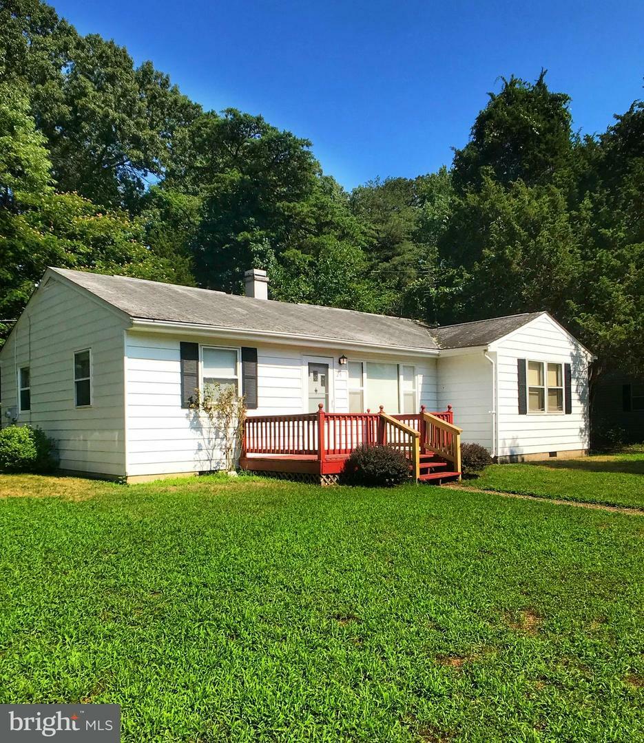 Property Photo:  29 Oak Court  MD 21401 