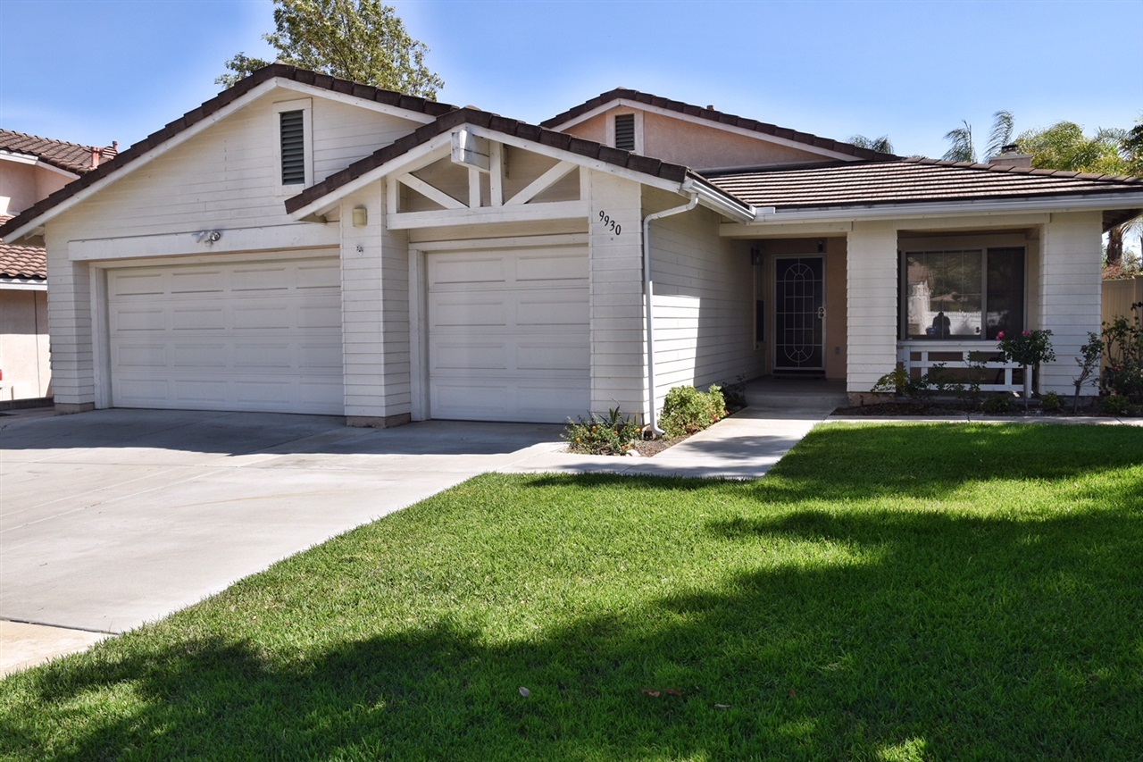 Property Photo: 9930 Mollie Lane CA 92071