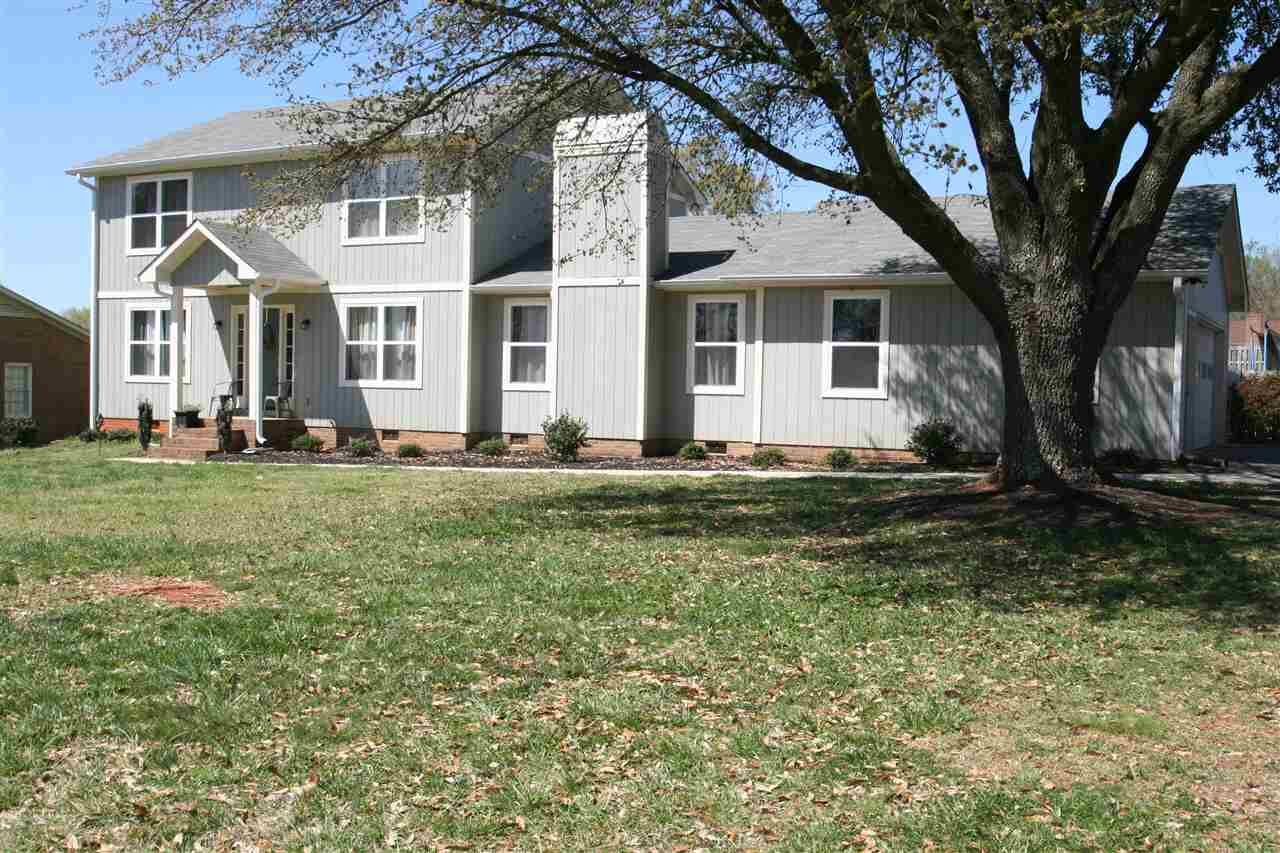 Property Photo:  402 Harrison Lane  SC 29301 