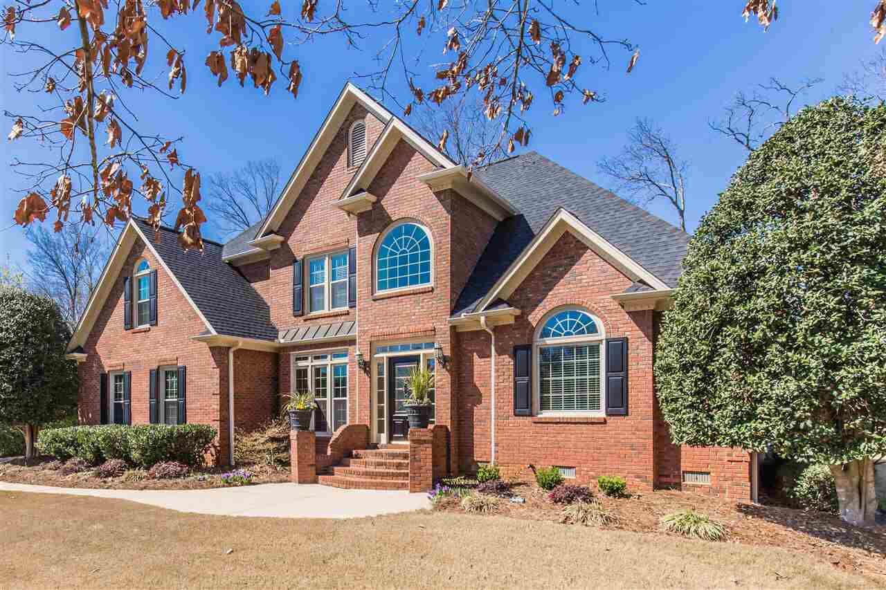Property Photo: 814 Oakcrest Road SC 29301
