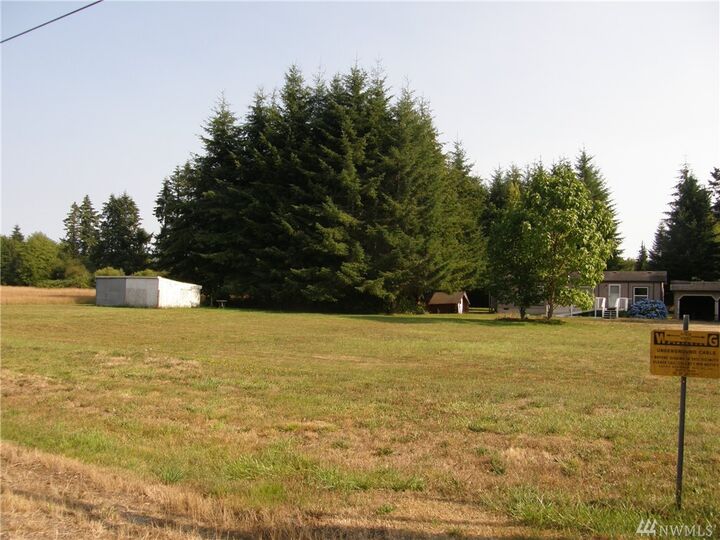 Property Photo: 33 Prairie Gardens Rd WA 98552