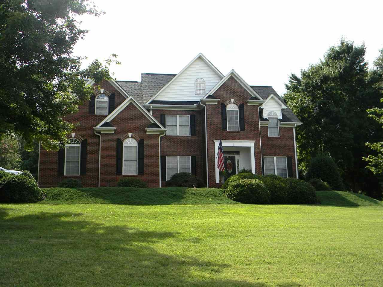 Property Photo:  213 W Killarney Lake  SC 29369 
