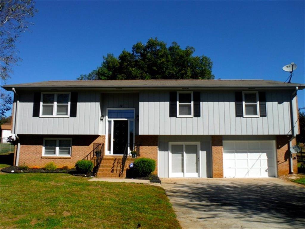 Property Photo: 12 Champlain Drive SC 29611