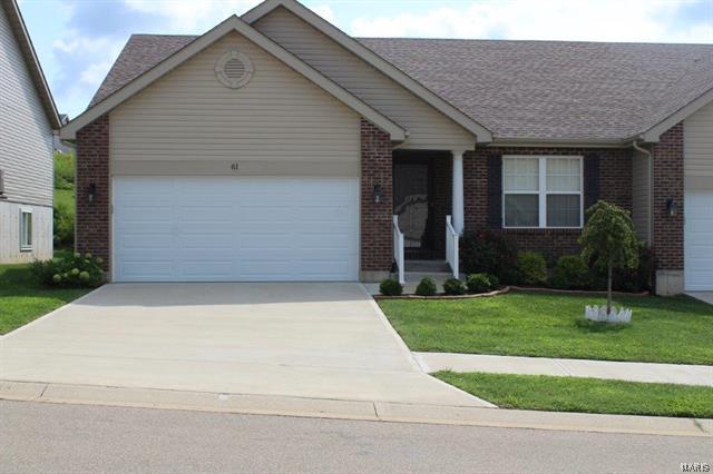 Property Photo: 61 Parkville 63028