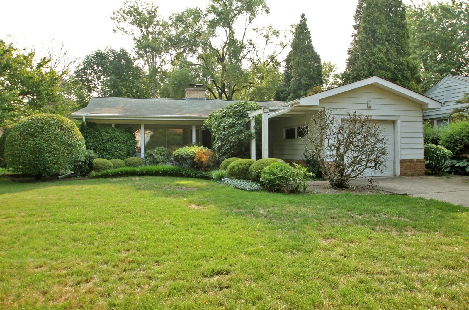Property Photo: 9639 Keystone Avenue IL 60076
