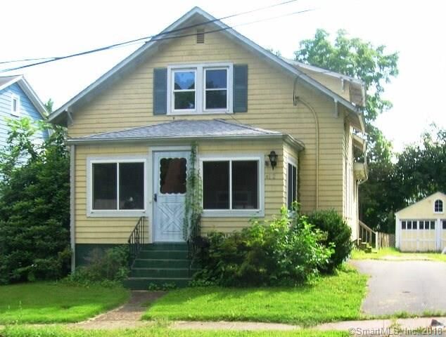 Property Photo:  12 Woodland Avenue  CT 06514 