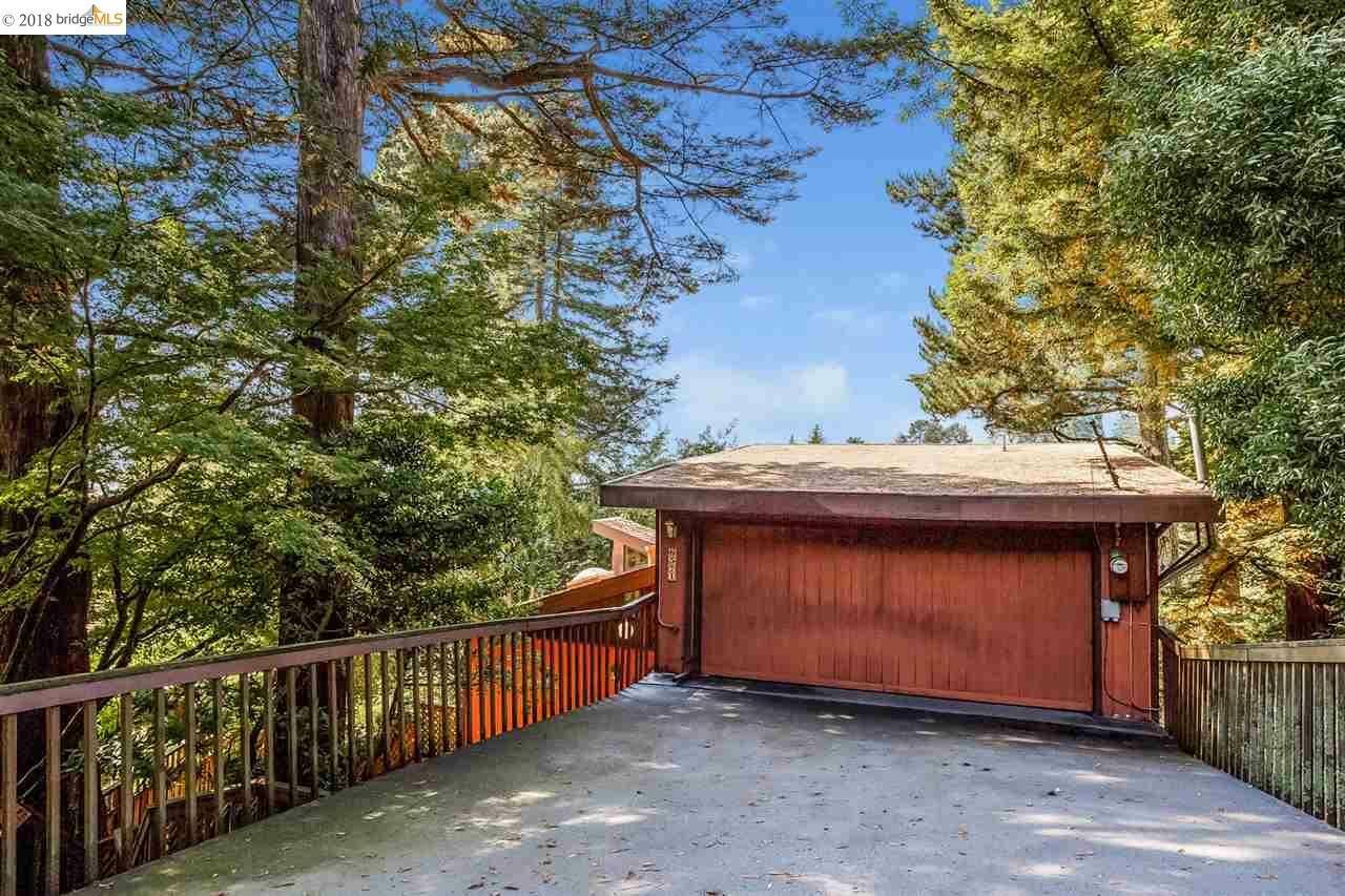 Property Photo: 6571 Ascot Drive CA 94611