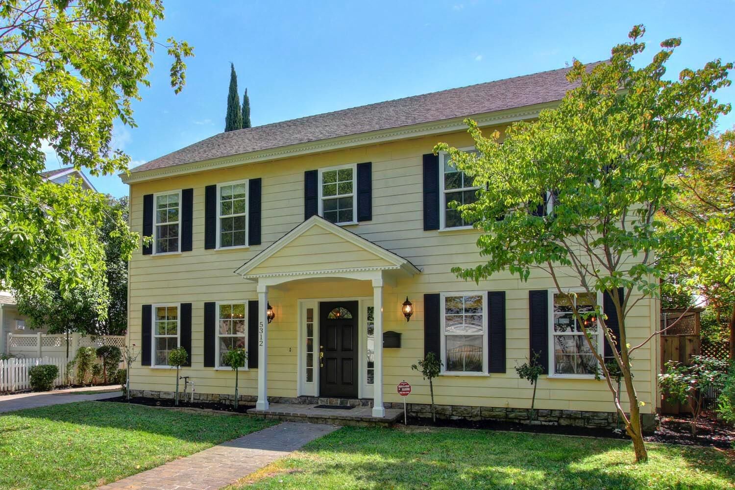 Property Photo:  5312 N Street  CA 95819 