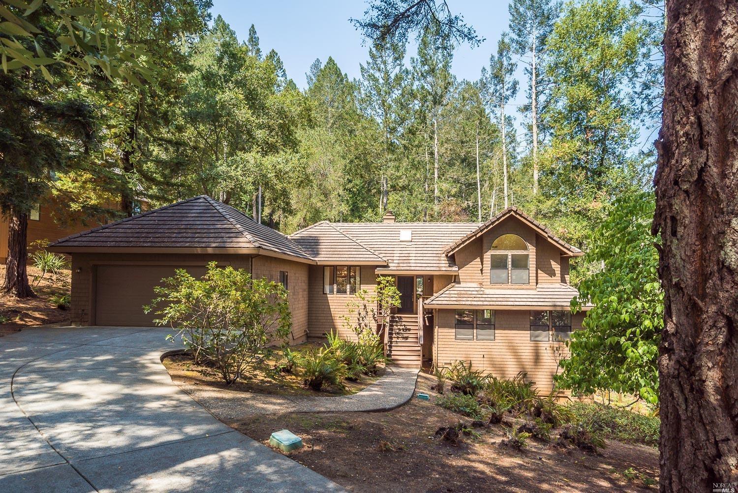 Property Photo: 935 Wild Oak Drive CA 95409