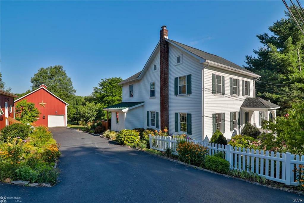 Property Photo:  180 Gaffney Hill Road  PA 18042 