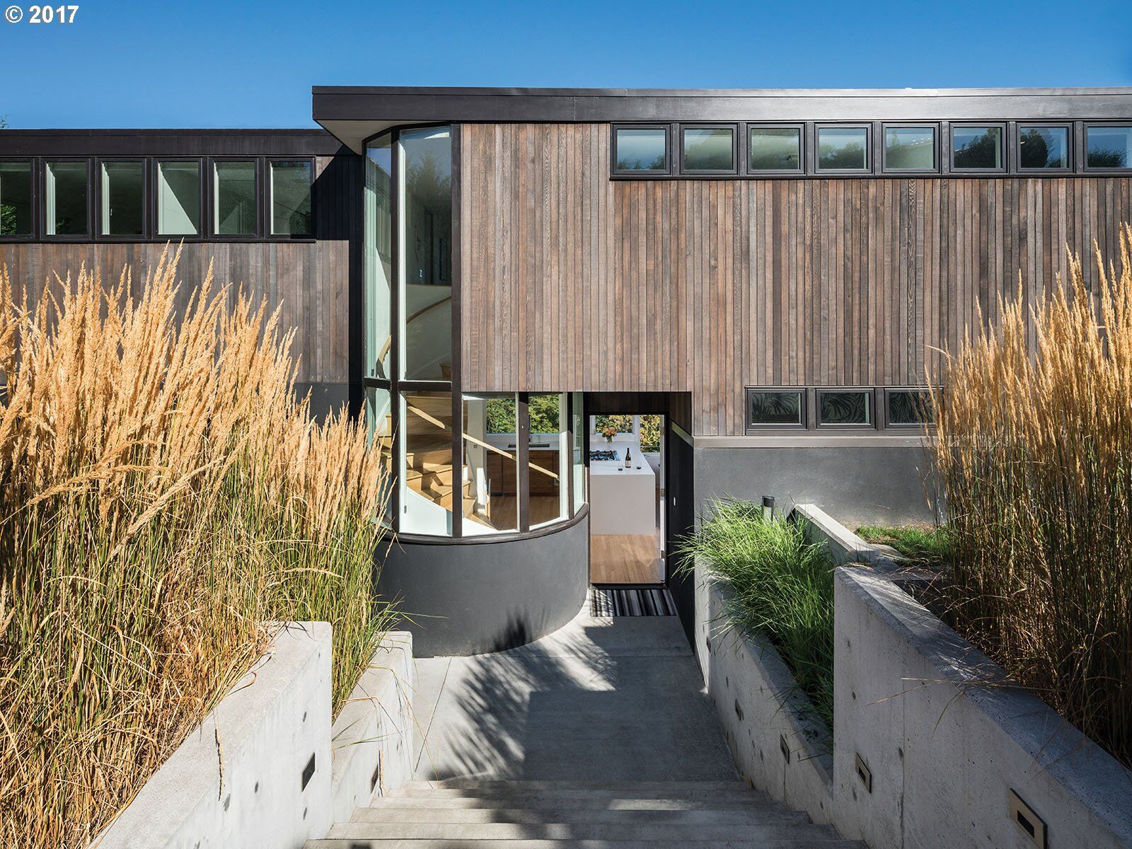 Property Photo: 4236 SW McDonnell Ter OR 97239