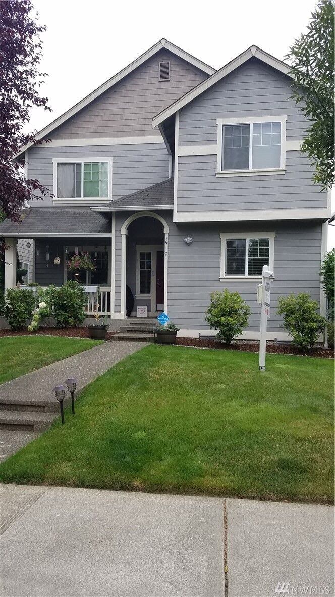 Property Photo:  1910 28th Av Ct SW  WA 98373 