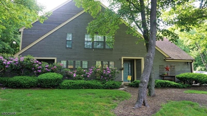 Property Photo:  3 Beacon Hill Rd  NJ 07480 