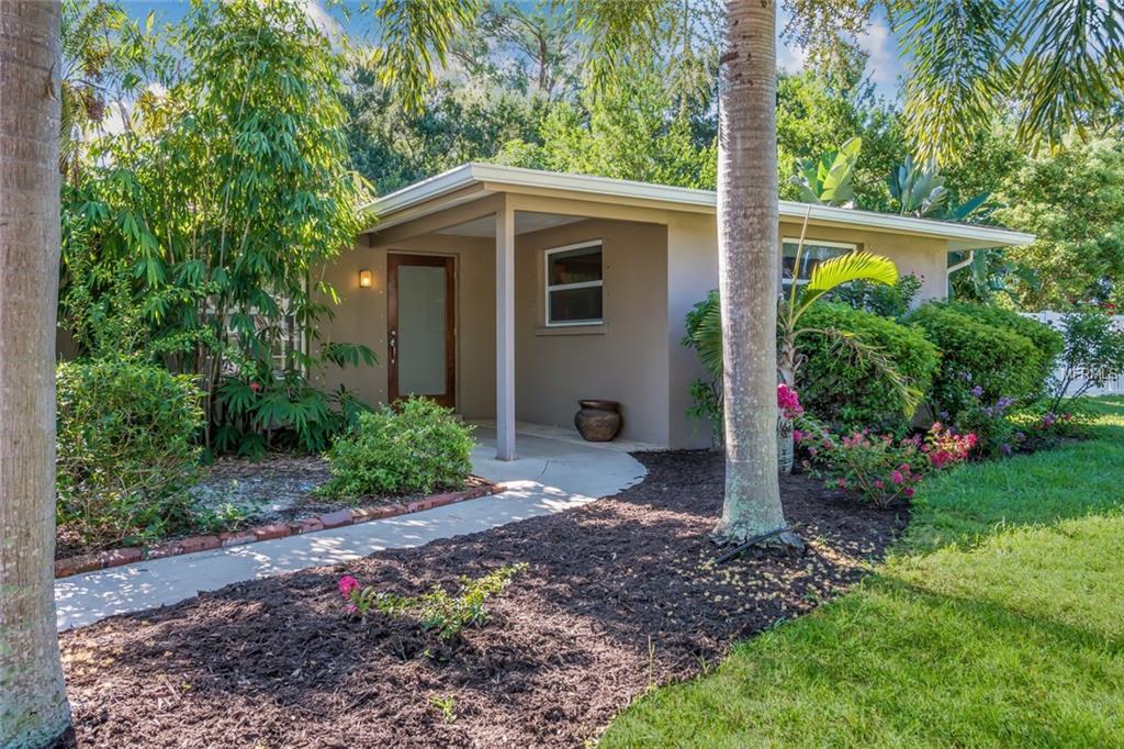 Property Photo:  2740 Wisteria Place  FL 34239 
