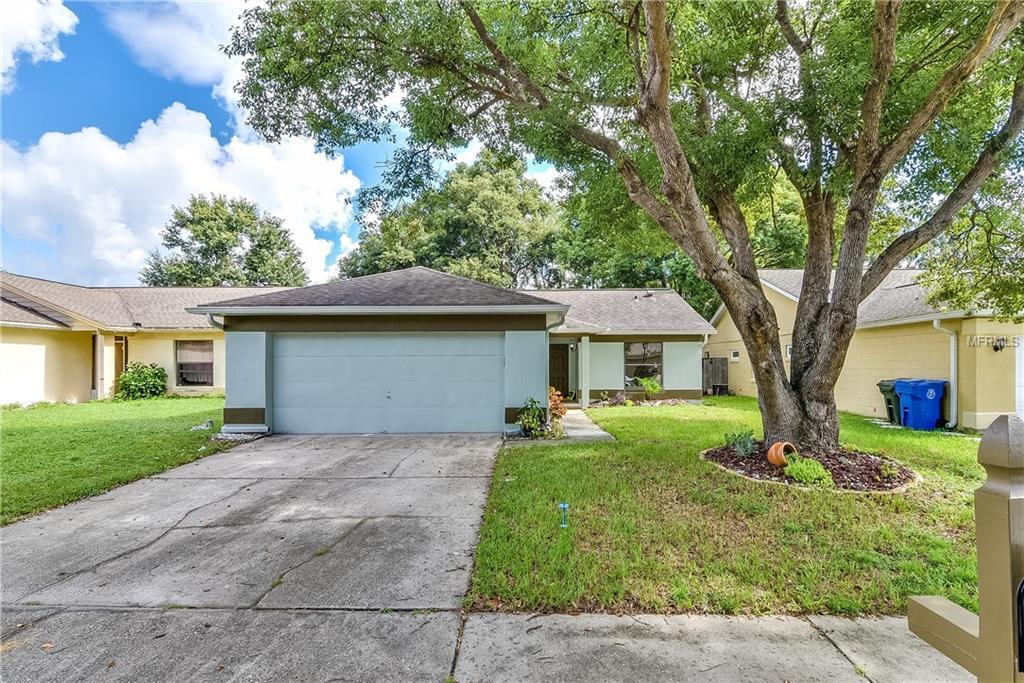 Property Photo: 1060 Alpug Avenue FL 32765