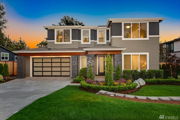 647 11th Ave  Kirkland WA 98033 photo