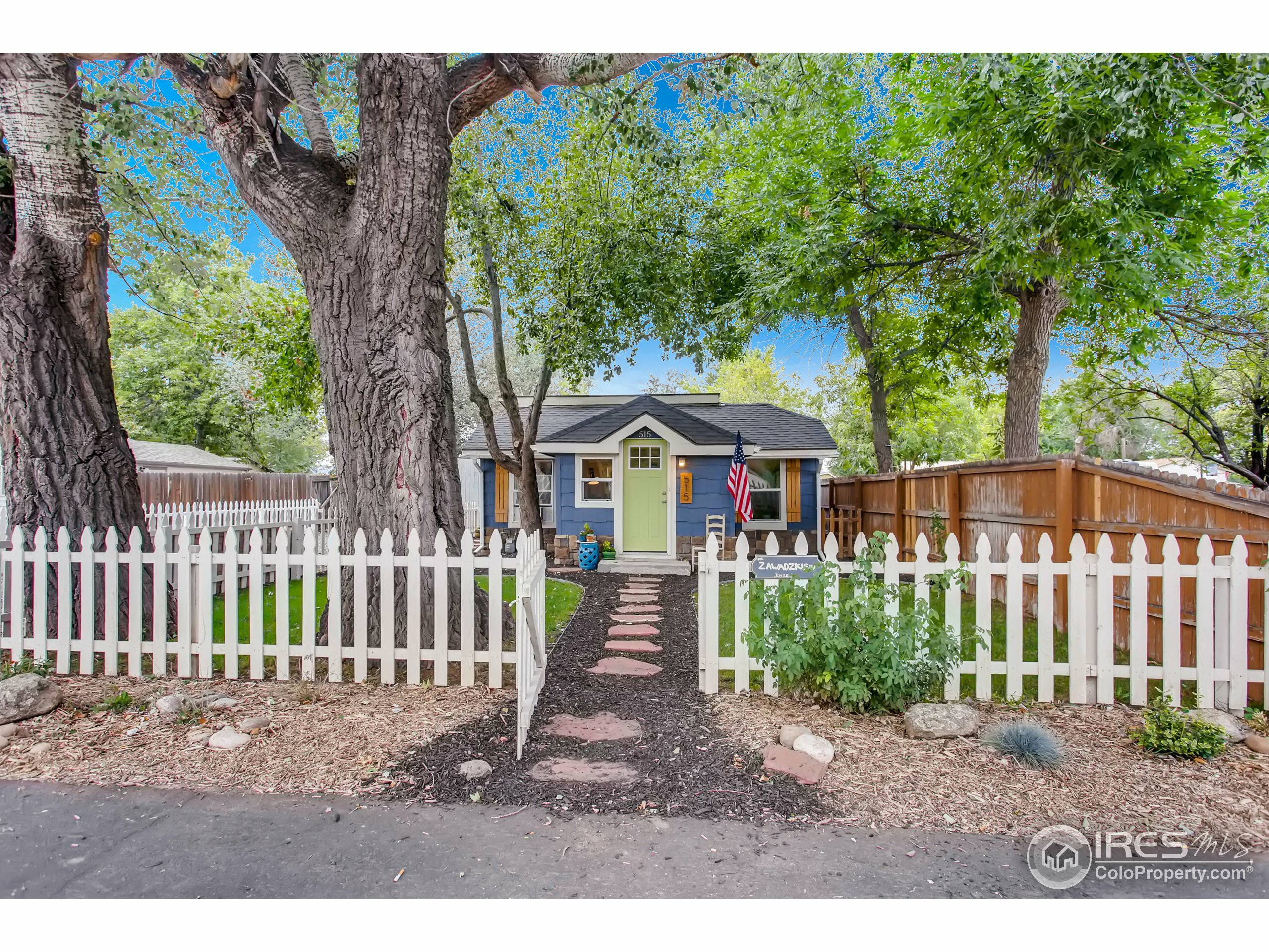 Property Photo:  515 10th St  CO 80524 