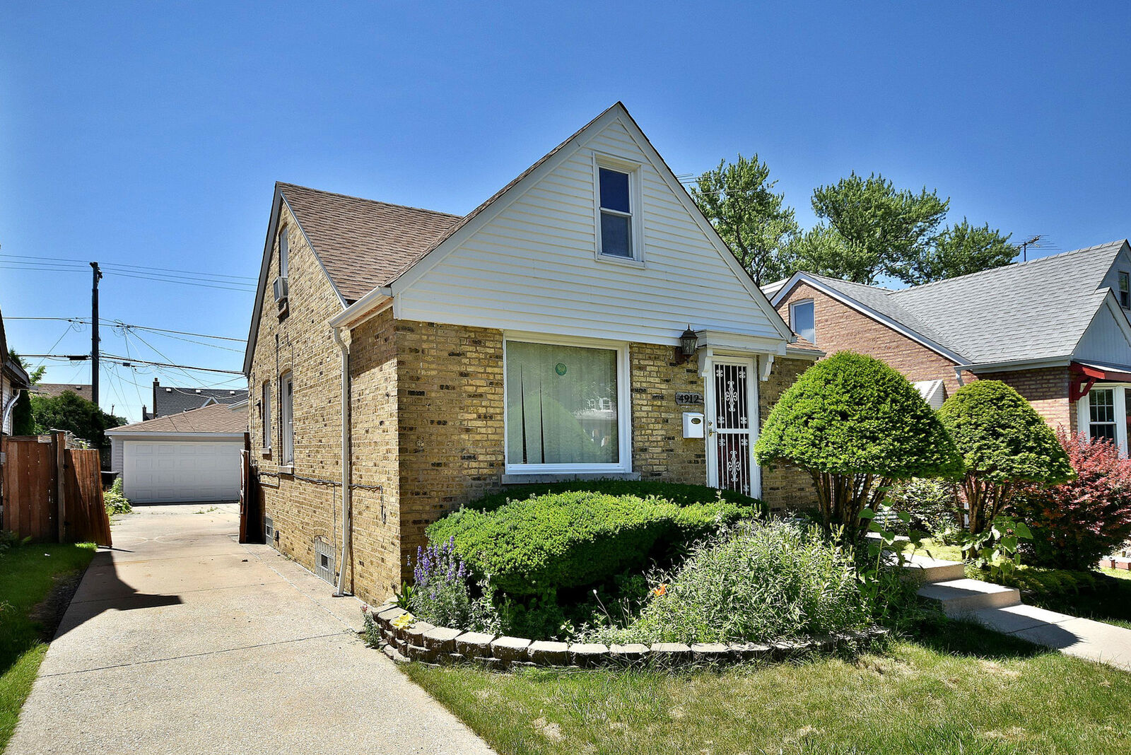 Property Photo:  4912 North Mobile Avenue  IL 60630 