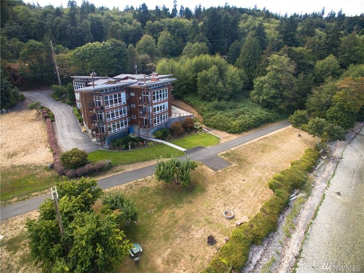 Property Photo: 4501 Fidalgo Bay Rd 1003 WA 98221