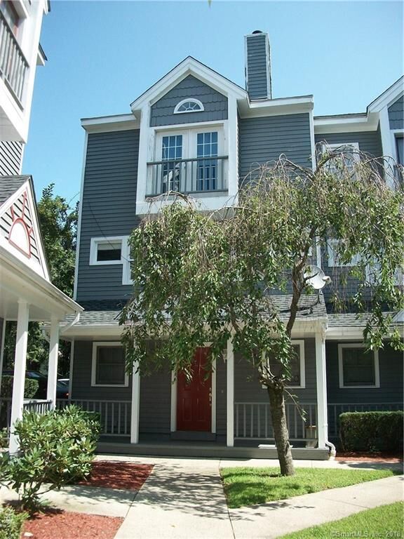 Property Photo:  421 Blake Street 421  CT 06515 