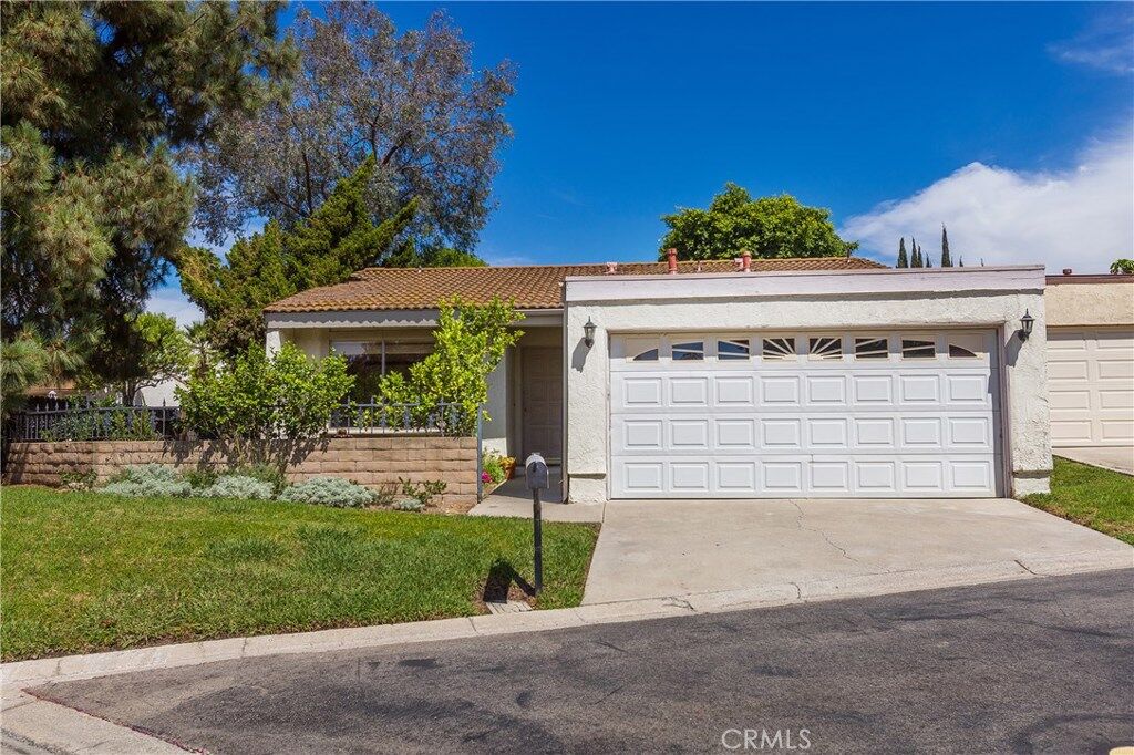 Property Photo: 31162 Calle San Pedro CA 92675