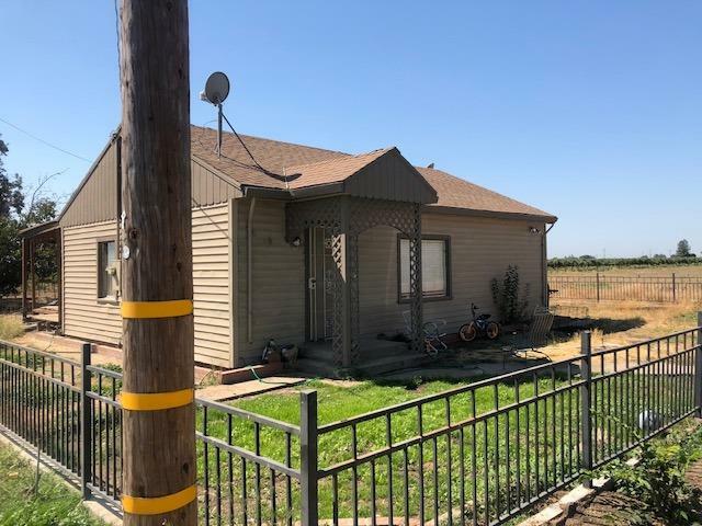 Property Photo: 21549 North Devries Road CA 95242