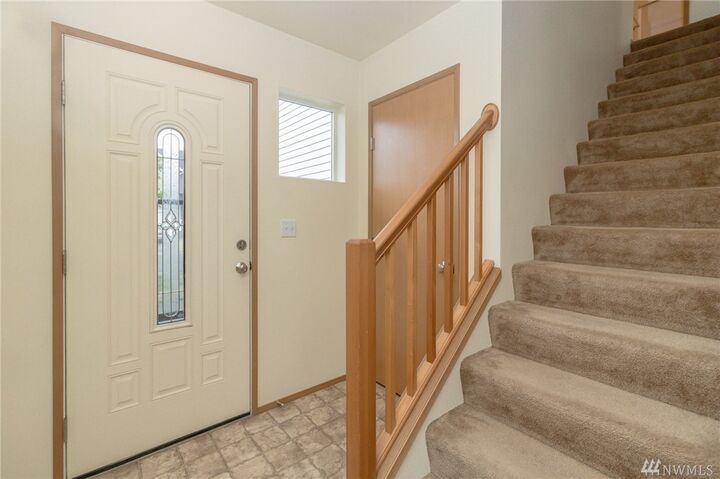 Property Photo:  19511 103rd St E  WA 98391 