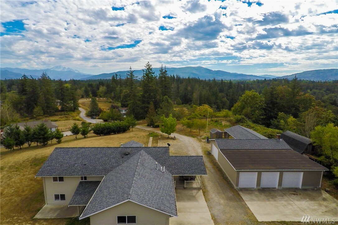 Property Photo: 5655 Everson Goshen Rd WA 98226