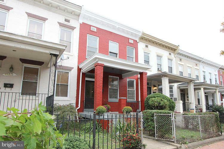 Property Photo:  1141 4th Street NE  DC 20002 