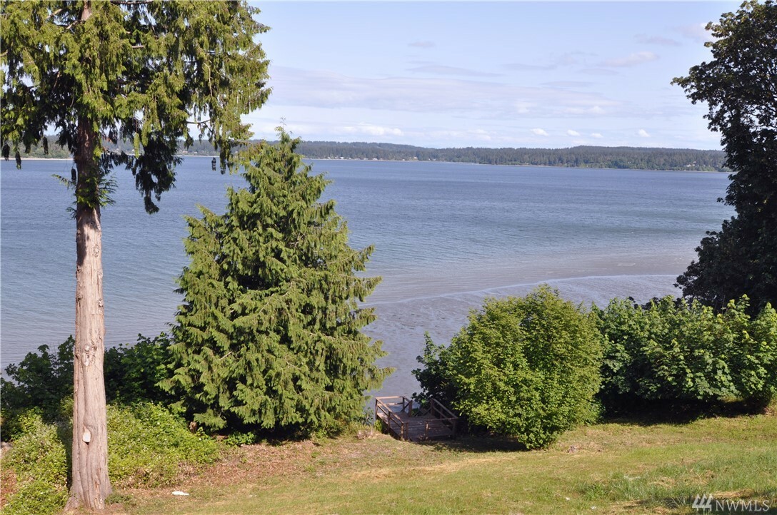 Property Photo:  2343 NE Castle Dr  WA 98370 