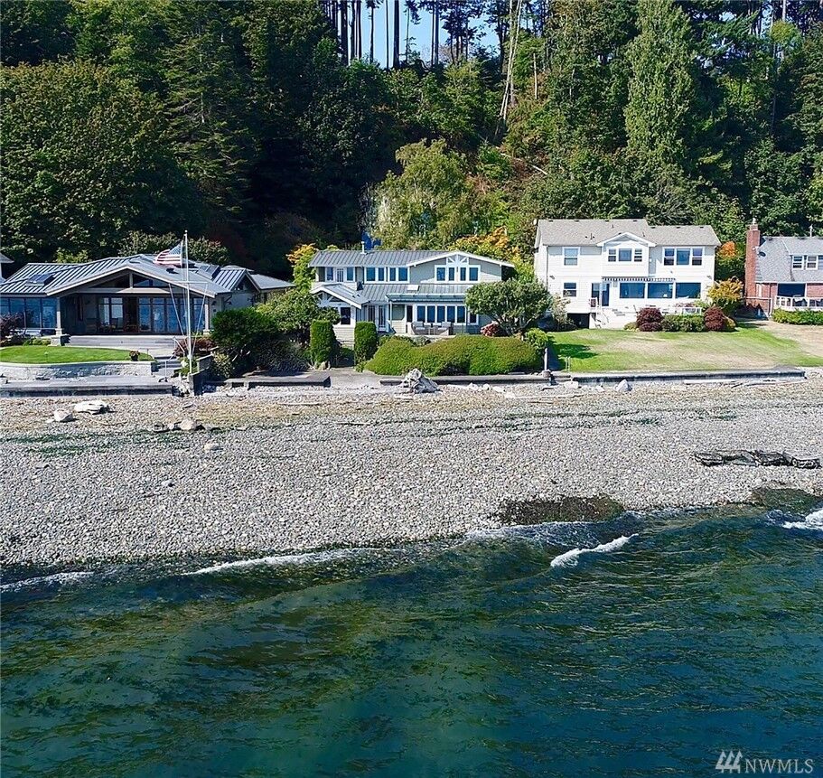 Property Photo:  4082 Rockaway Beach Rd NE  WA 98110 