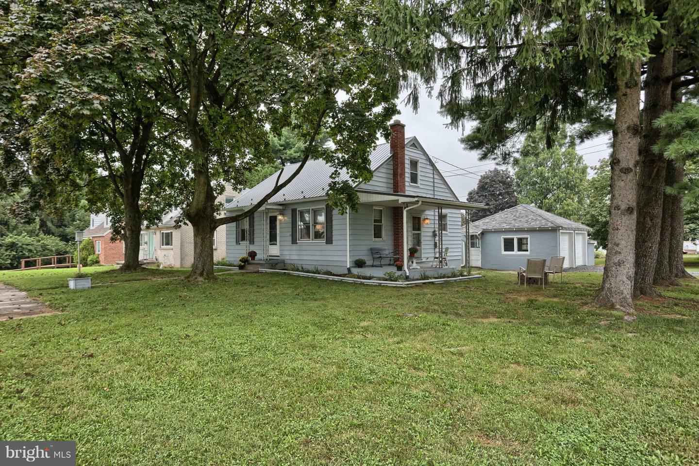 Property Photo:  125 Remsburg Street  PA 17036 