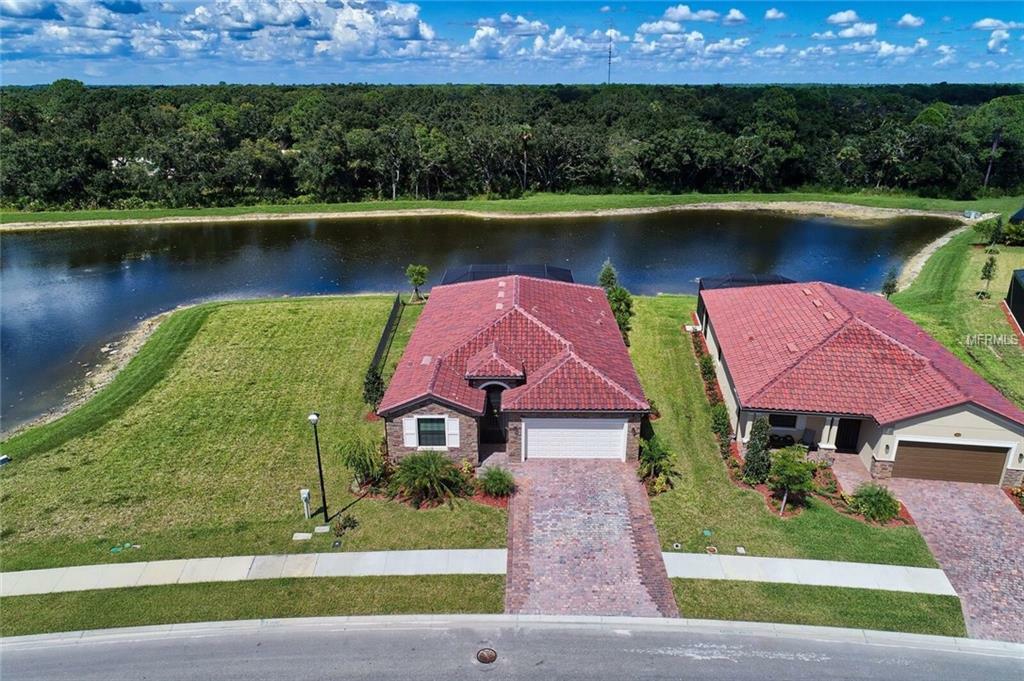 Property Photo: 12530 Cinqueterre Drive FL 34293