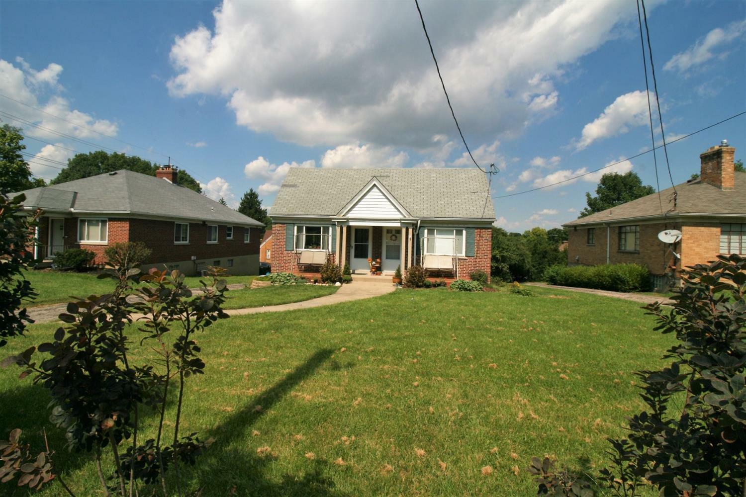 Property Photo:  2866 N Bend Road  OH 45239 