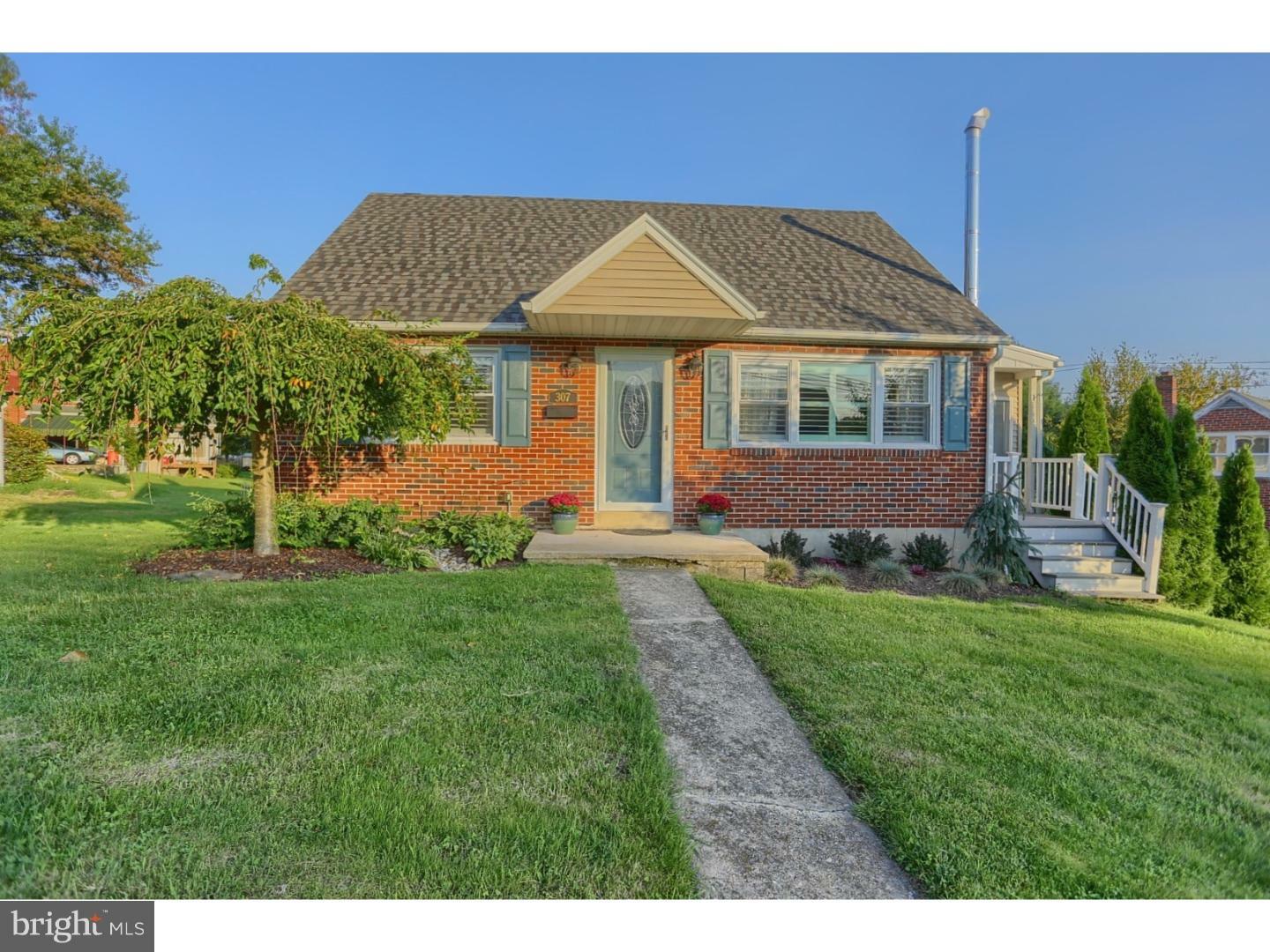 Property Photo: 307 Sycamore Street PA 19540