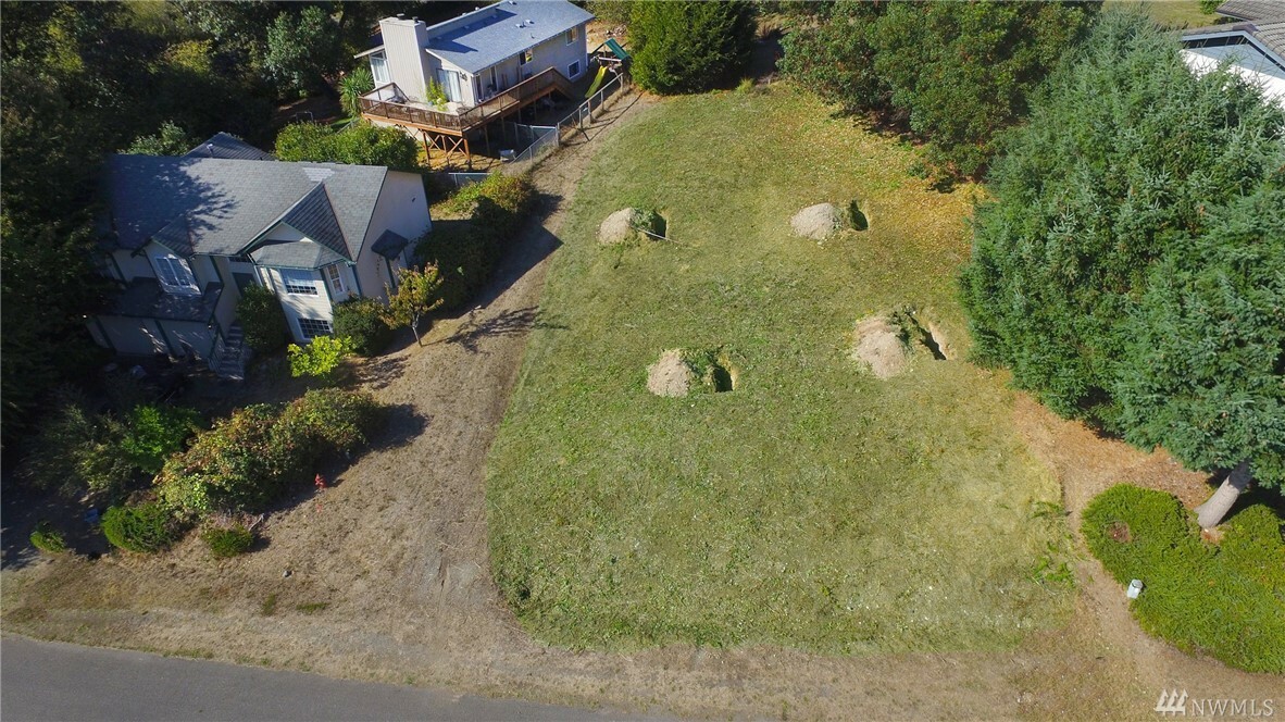 Property Photo:  78 Xx SW 259th Place  WA 98070 