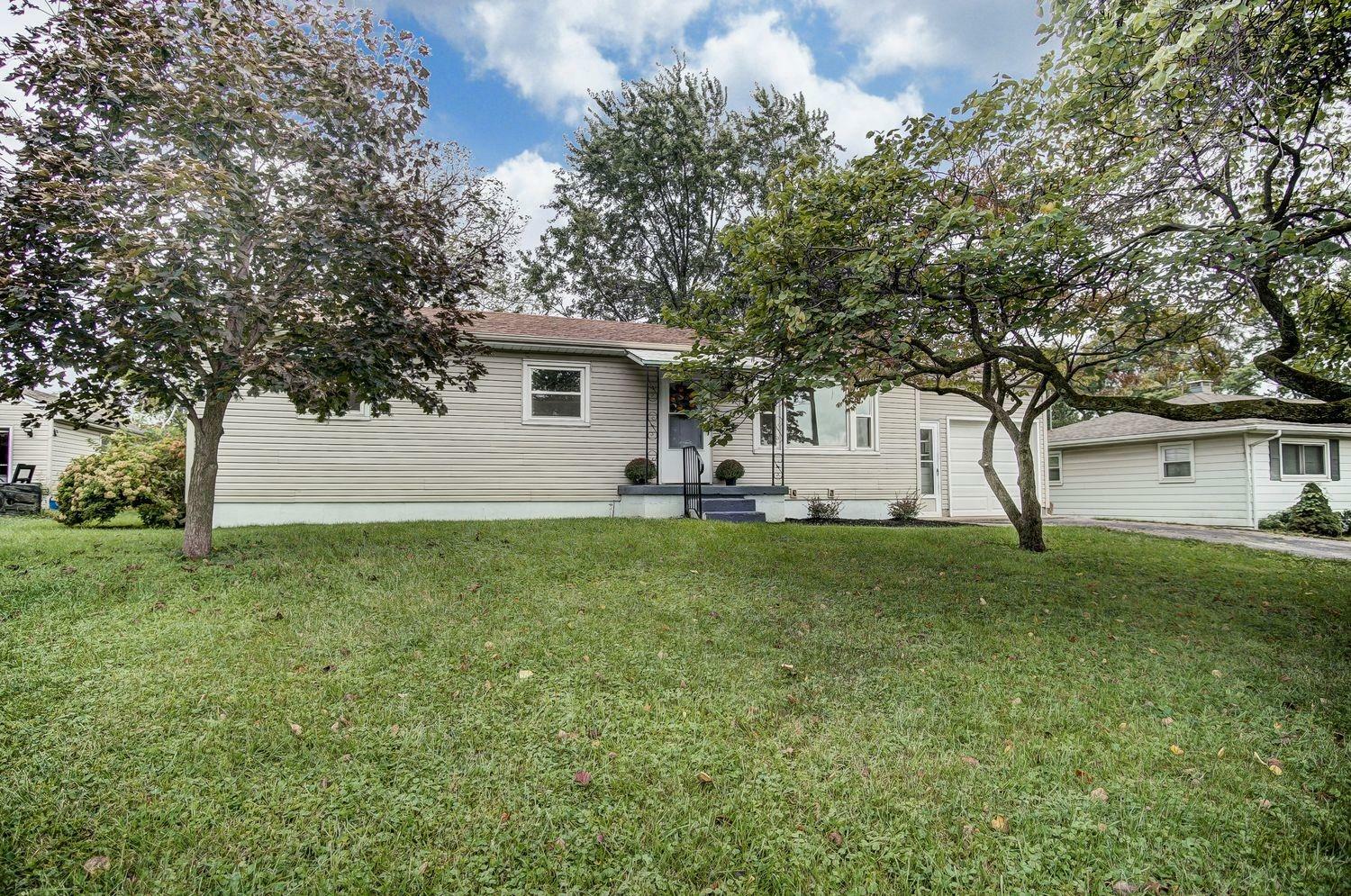 Property Photo:  1705 Johns Road  OH 45042 