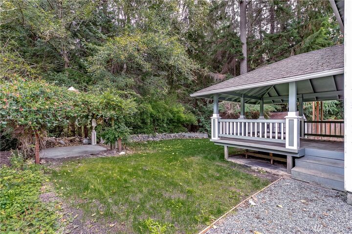 Property Photo: 4617 76th Drive NE WA 98270