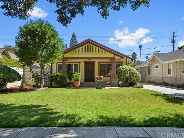 Property Photo:  5426 Magnolia Avenue  CA 92506 