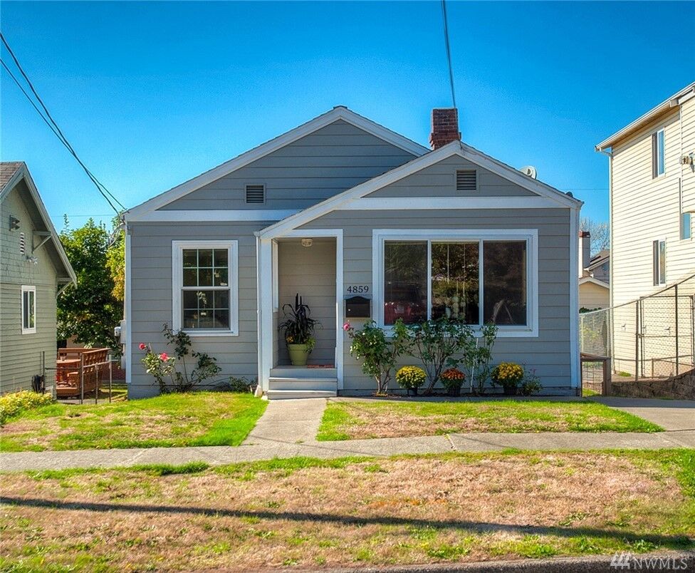 Property Photo: 4859 13th Avenue S WA 98108