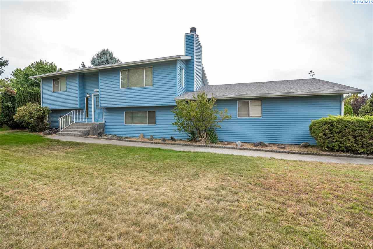 Property Photo:  3320 W Wernett Rd  WA 99301 