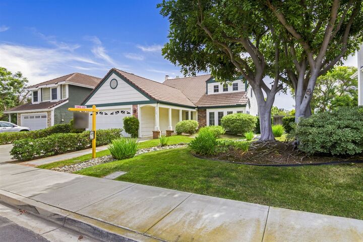 Property Photo: 1735 Geranium St CA 92011