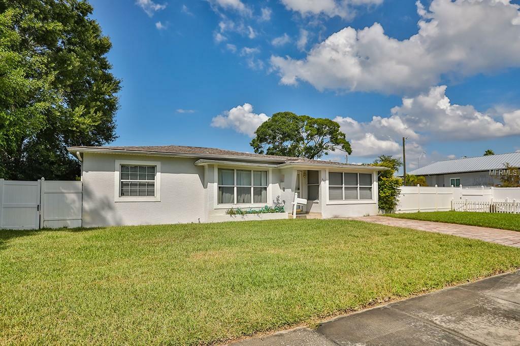 Property Photo:  433 86th Avenue N  FL 33702 