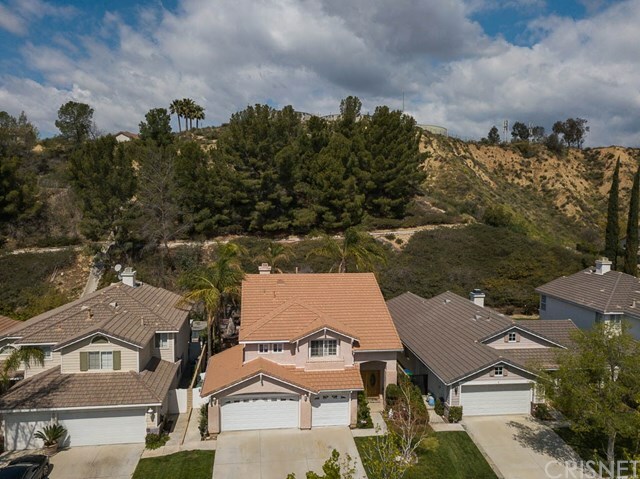 Property Photo:  27671 Ron Ridge Drive  CA 91350 