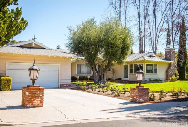 Property Photo: 4600 La Subida Place CA 91356