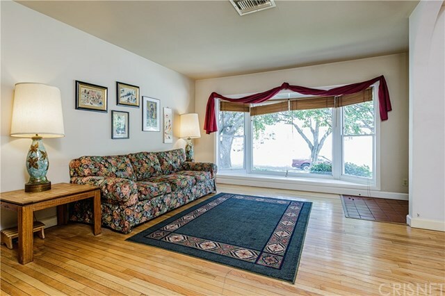 Property Photo:  7002 N Sylvia Avenue N  CA 91335 