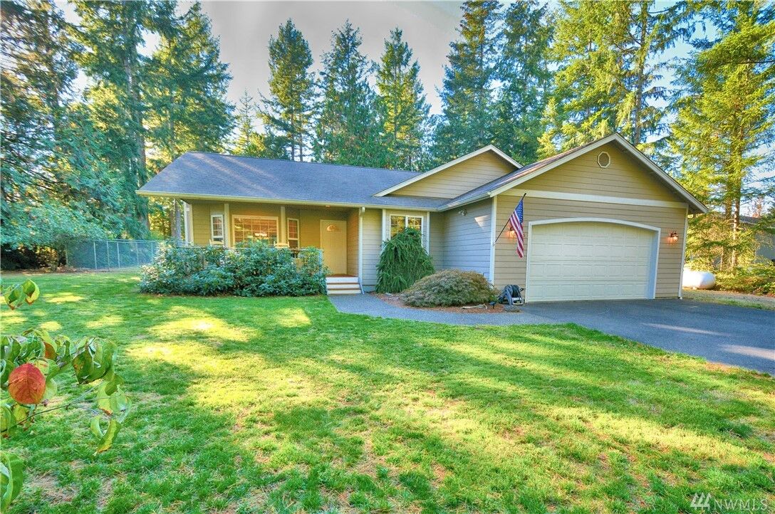 Property Photo: 705 SW Logan Rd WA 98367