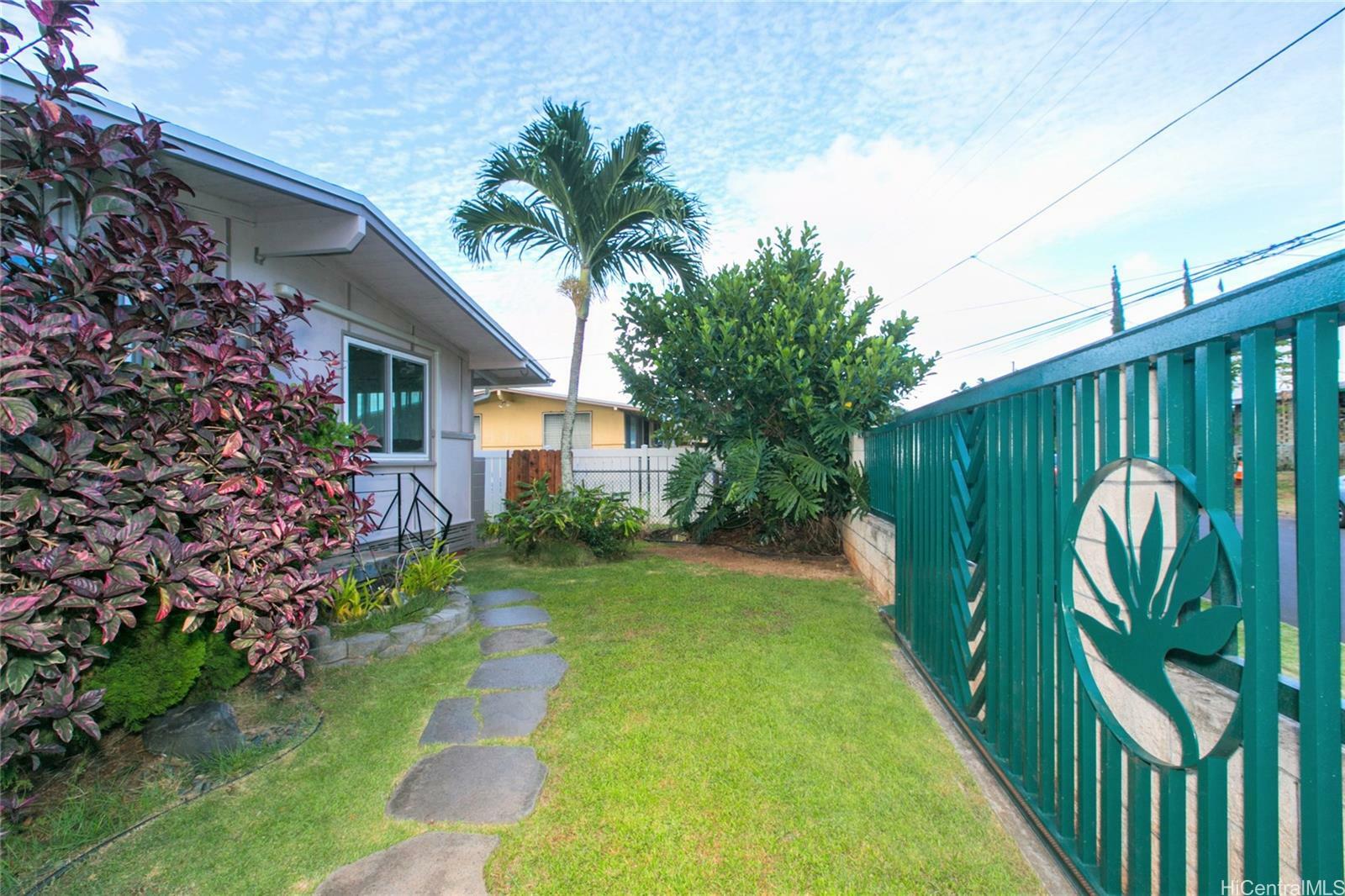 Property Photo:  1338 Akalani Loop  HI 96734 